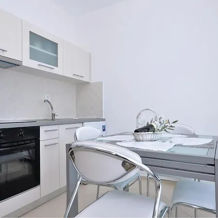 Appartement Tezacki Put V *