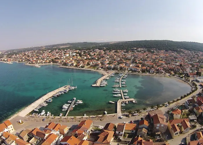 Tezacki Put V 아파트